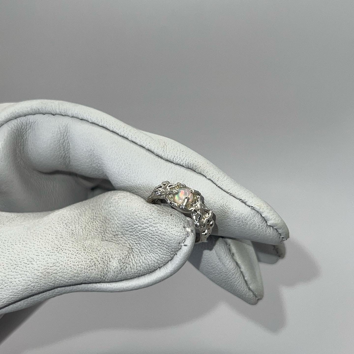 OPAL RING