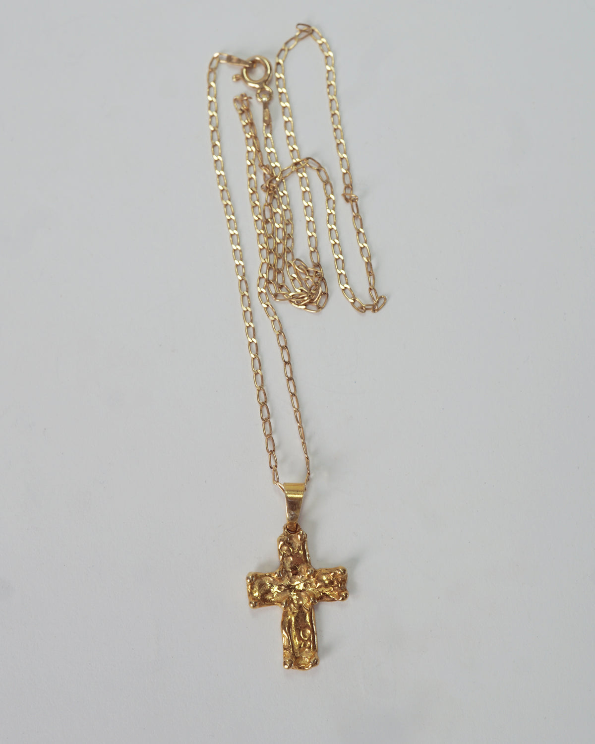 CROSS PENDANT GOLD