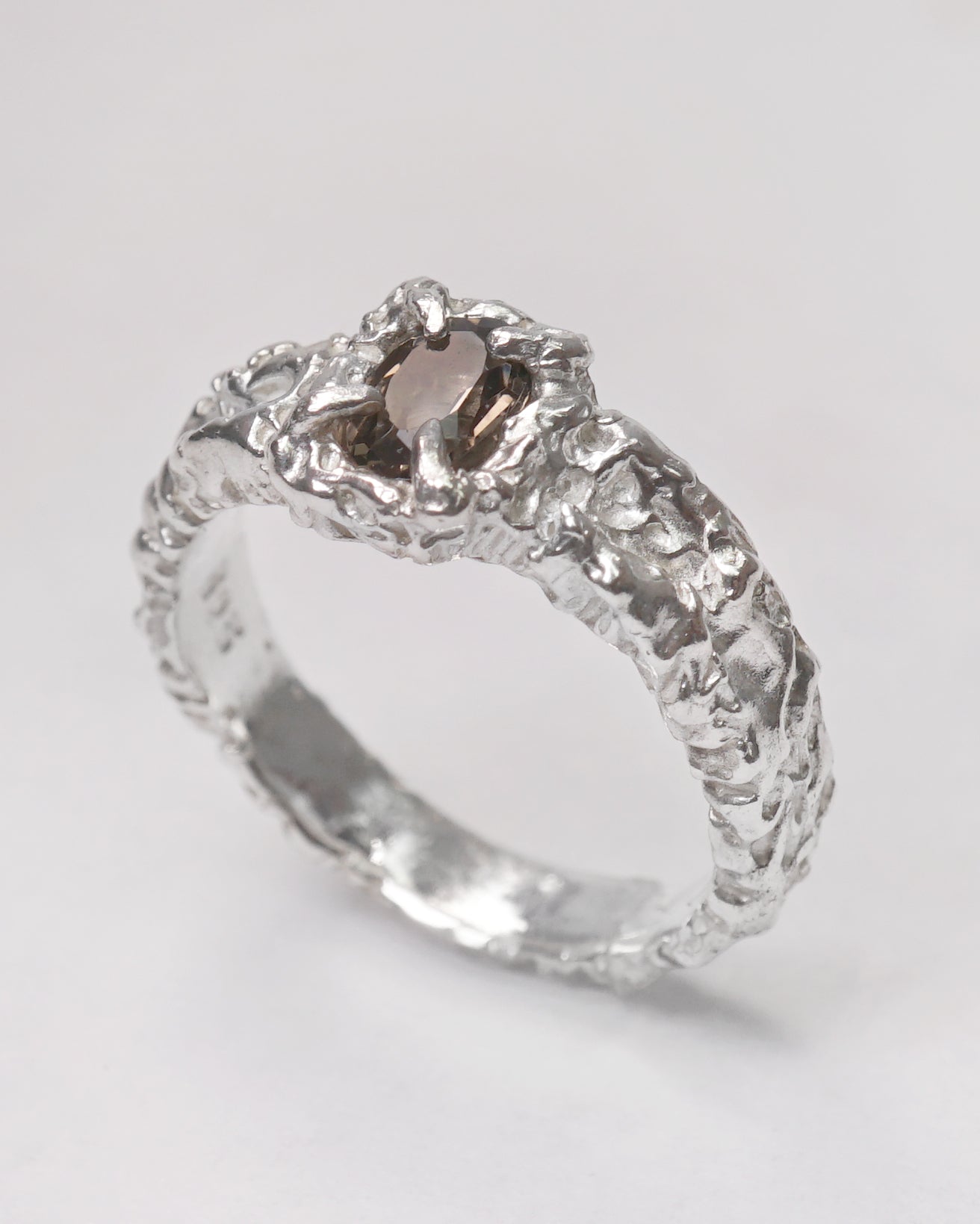 AZURIELLE QUARTZ RING