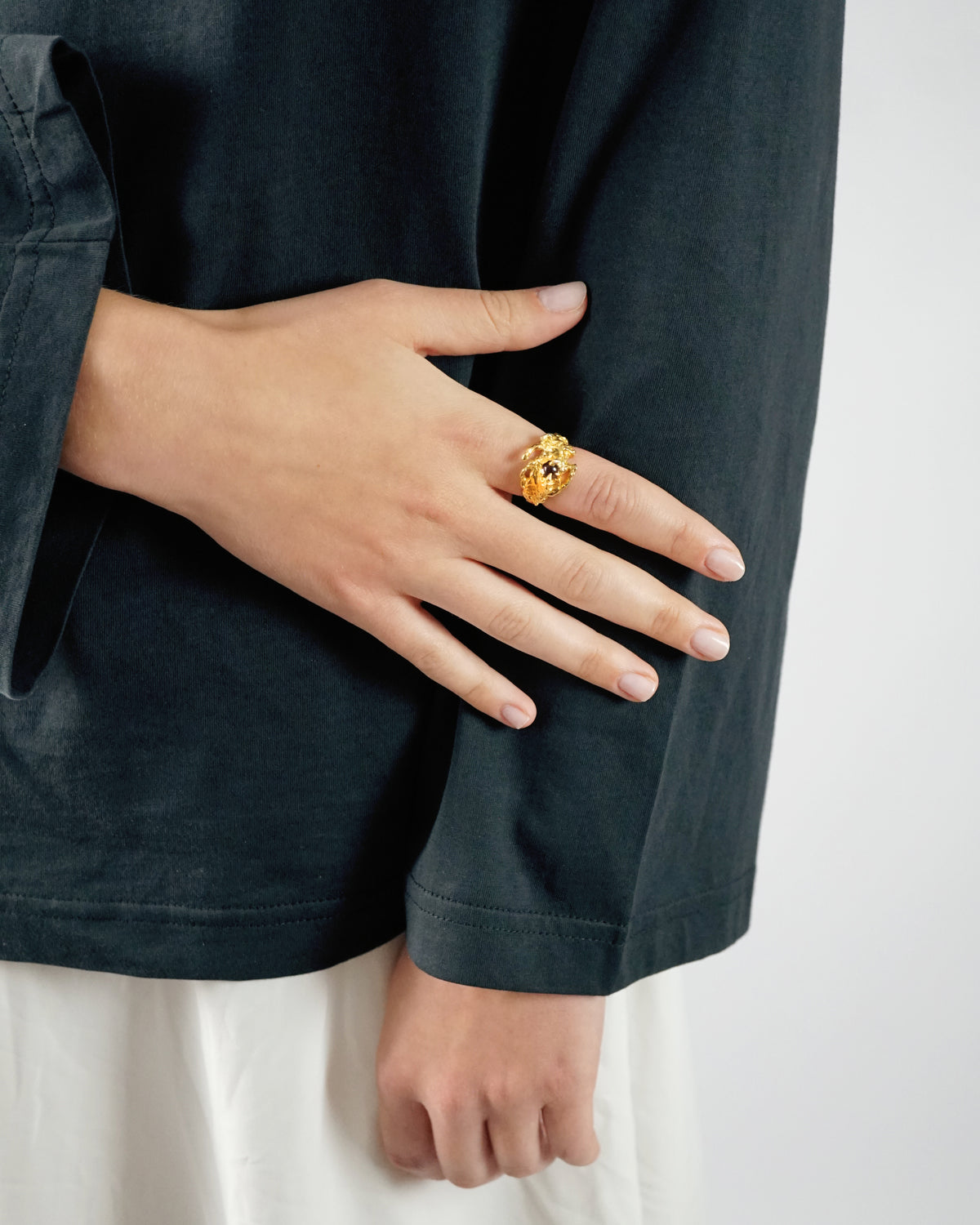 SOREI QUARTZ RING GOLD