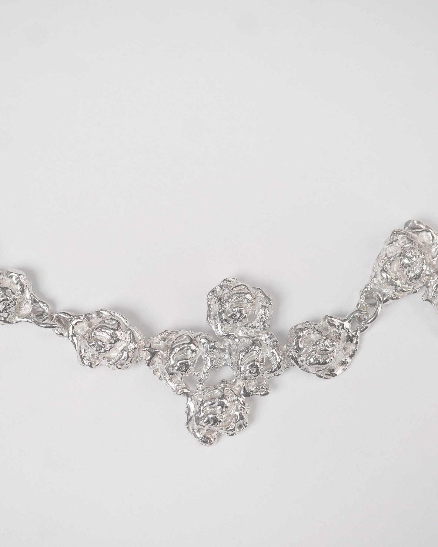 ROSALIE NECKLACE