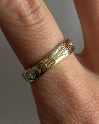 GOLD BAND 02