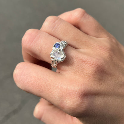 MOONSTONE RING