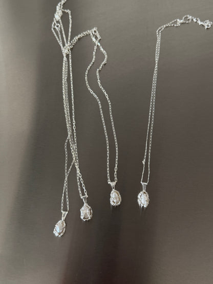 PEARL PENDANT