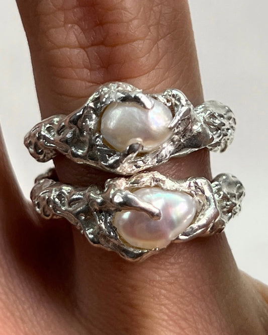 PEARL RING