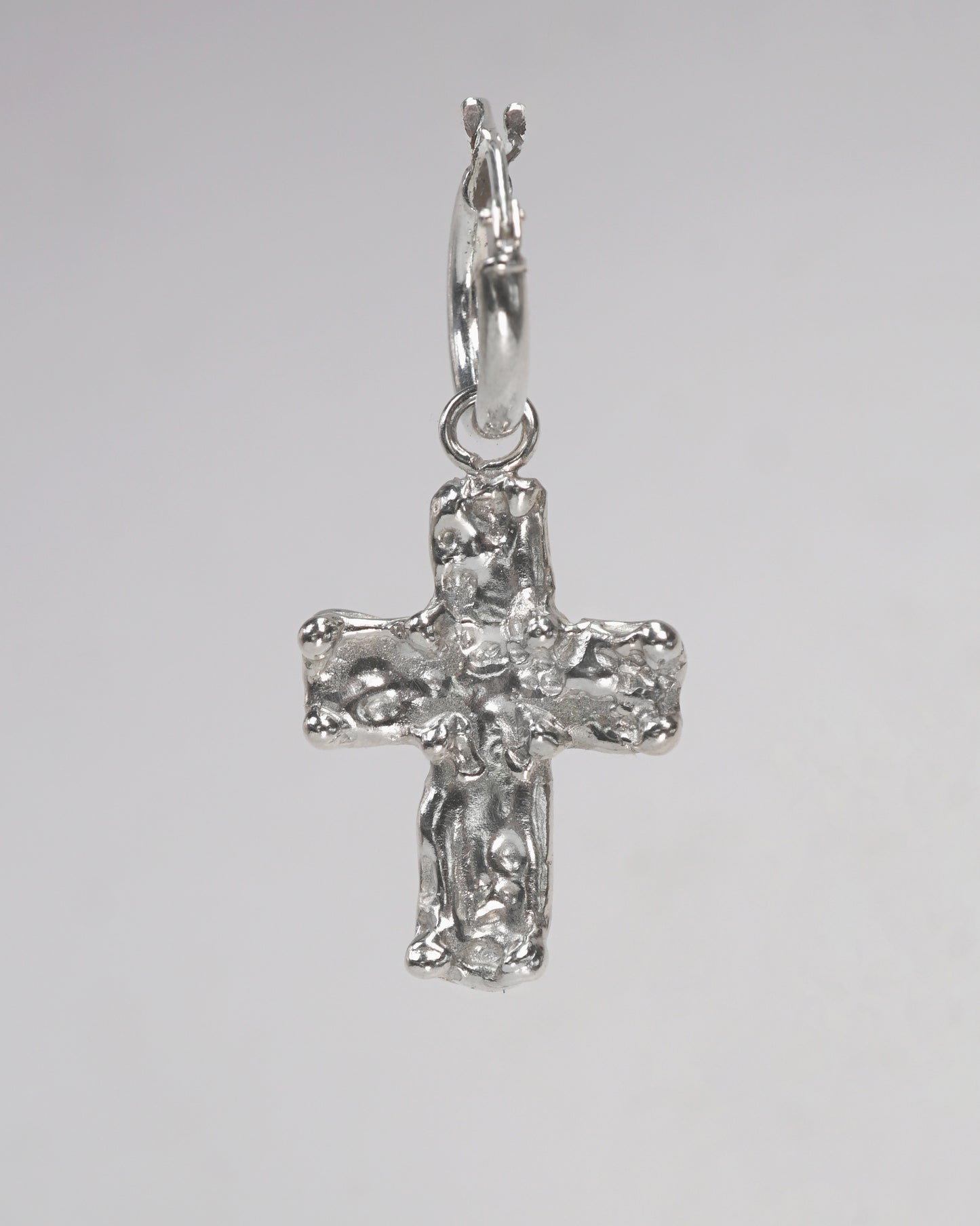 CROSS EARRING