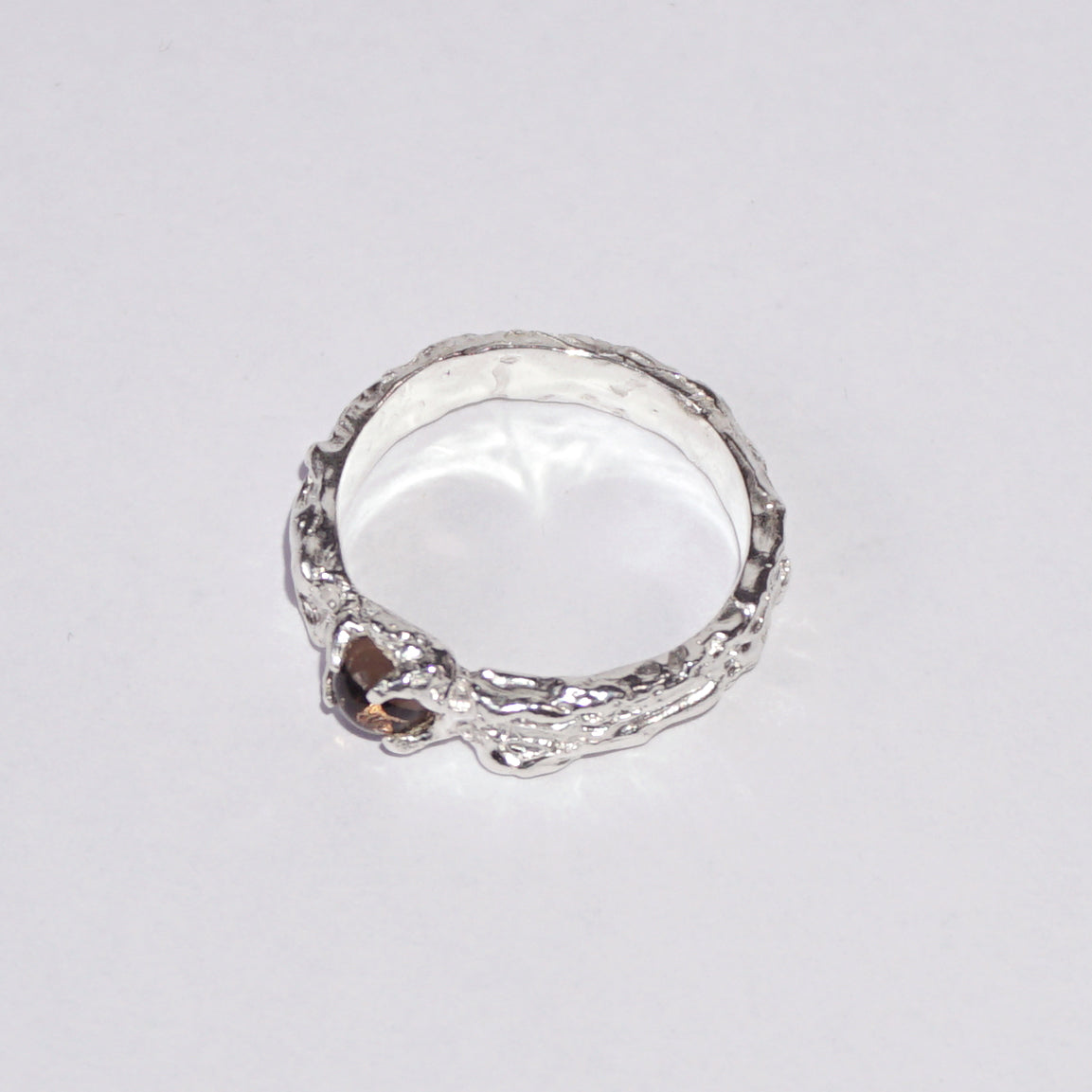 QUARTZ RING