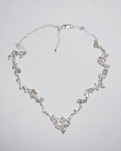 LUNA NECKLACE