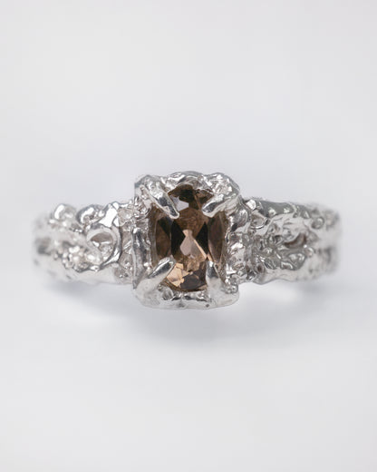 AZURIELLE QUARTZ RING